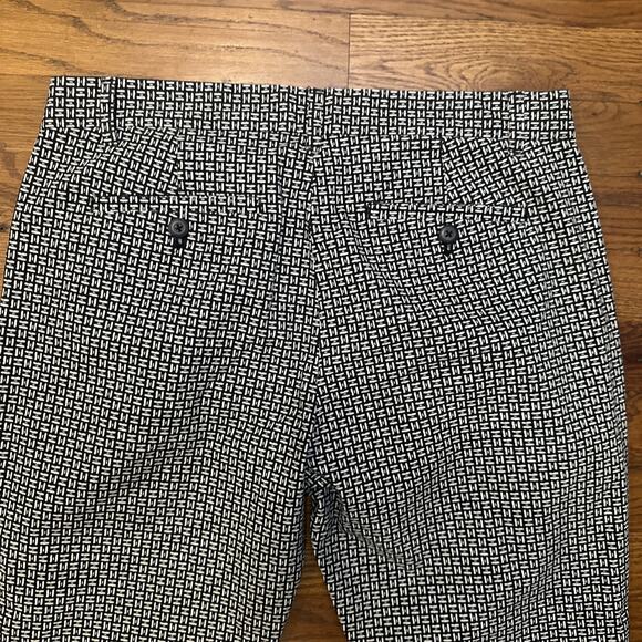 Khakis By Gap Womens Pants 6R Slim City Black With Geometric Print LA Coupe - Picture 10 of 10